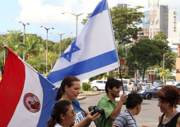 Gestionan retorno seguro de turistas paraguayos de Israel