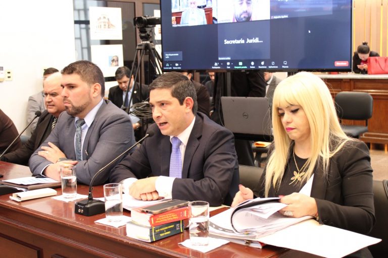 Casse Giménez referente a acusaciones: “Es una vendetta política»