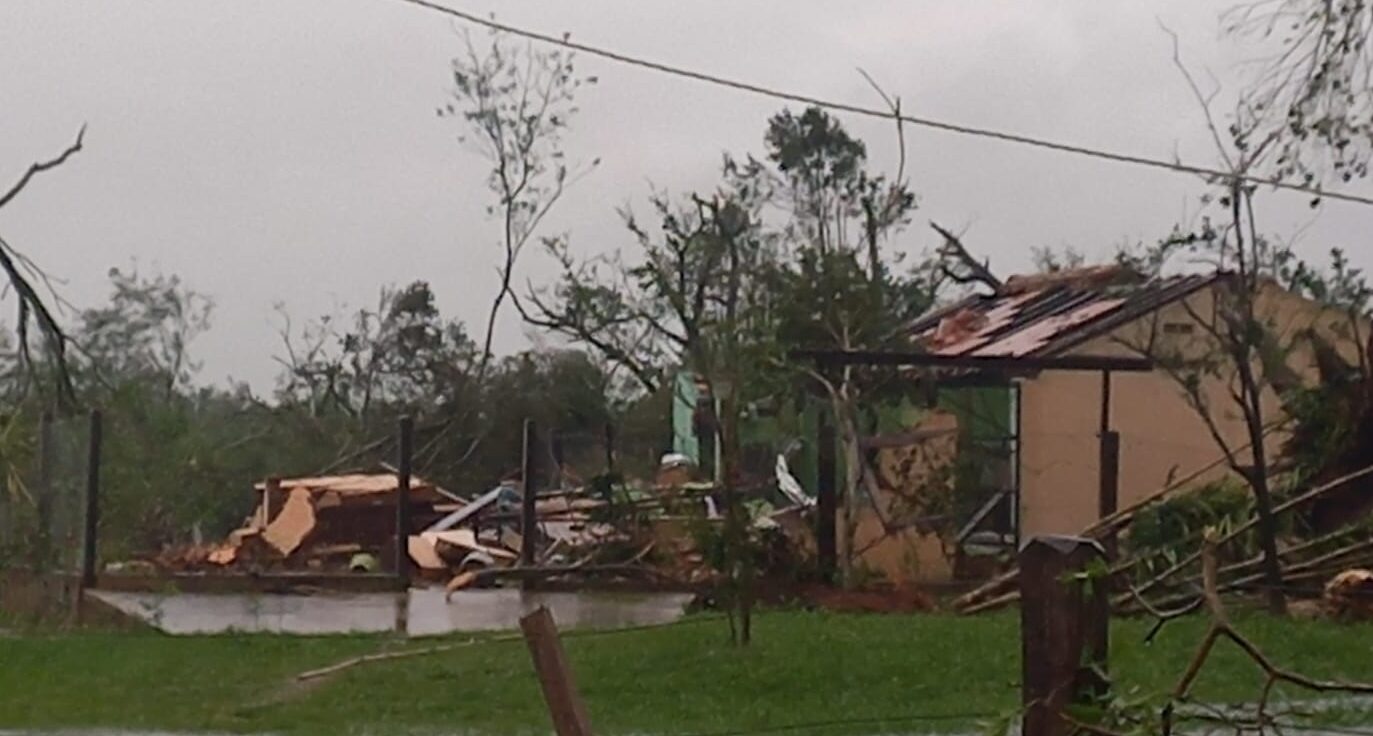 La ira de la naturaleza deja múltiples desastres