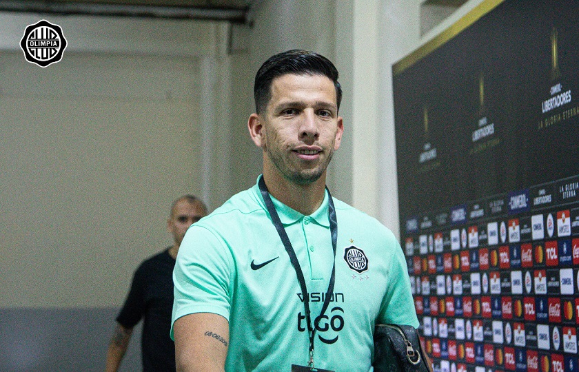 Continuidad de Espínola en duda  