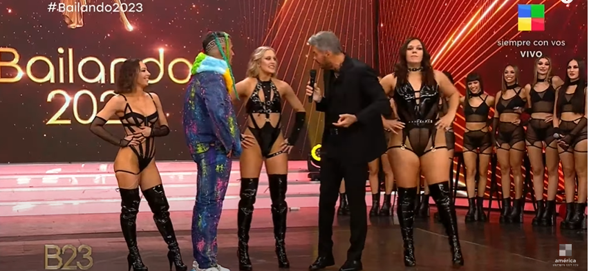 El Bailando encendió las llamas con los participantes súper «hot»