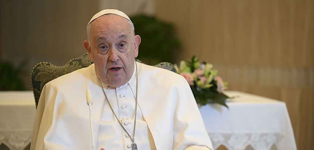 El papa lamentó fin de tregua en el Medio Oriente