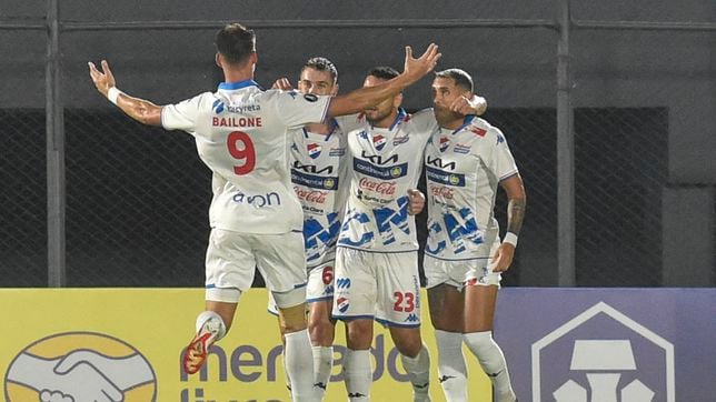 «La Academia» visita Medellín, buscando la clasificación