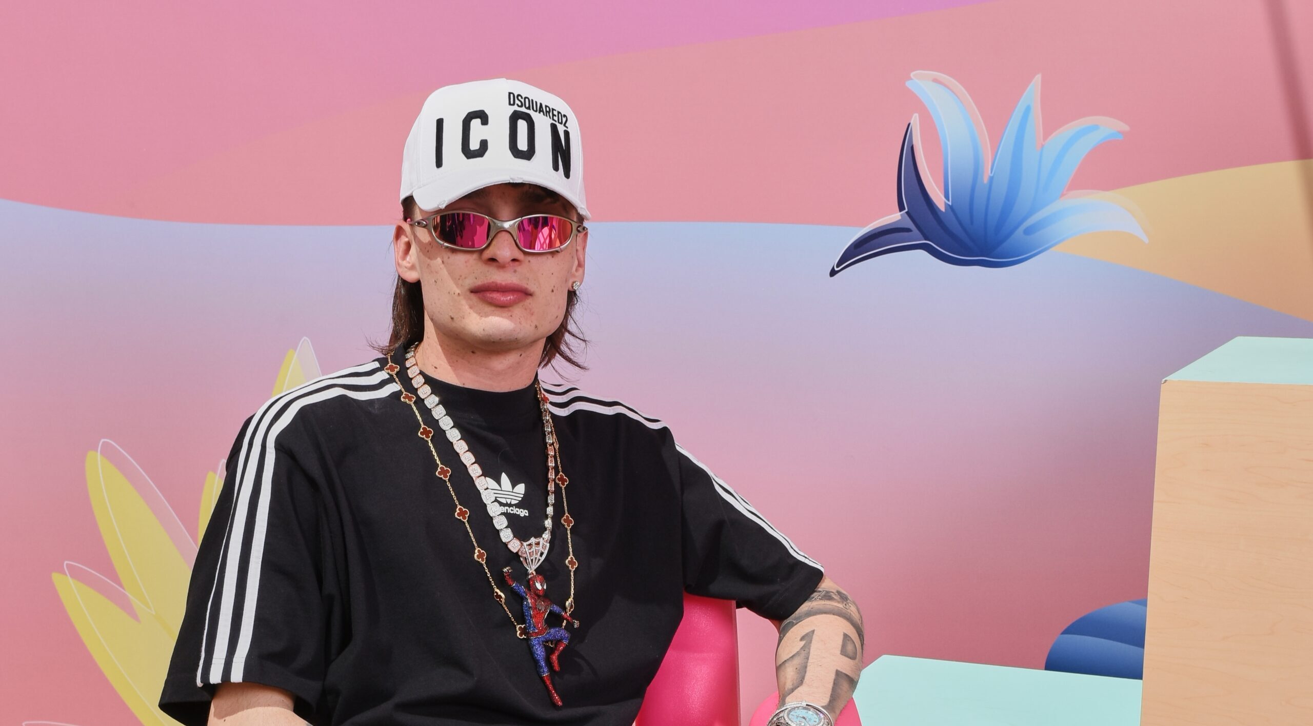 ¡Otra vez se canceló! Peso Pluma no vendrá a Paraguay