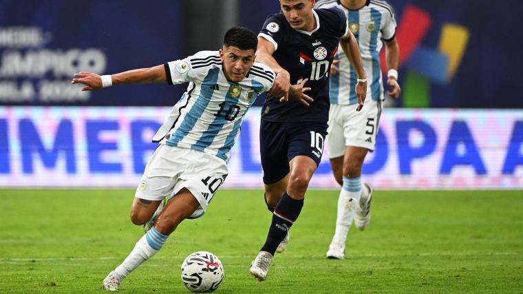 Paraguay empata ante Argentina, pero sigue al borde de clasificar