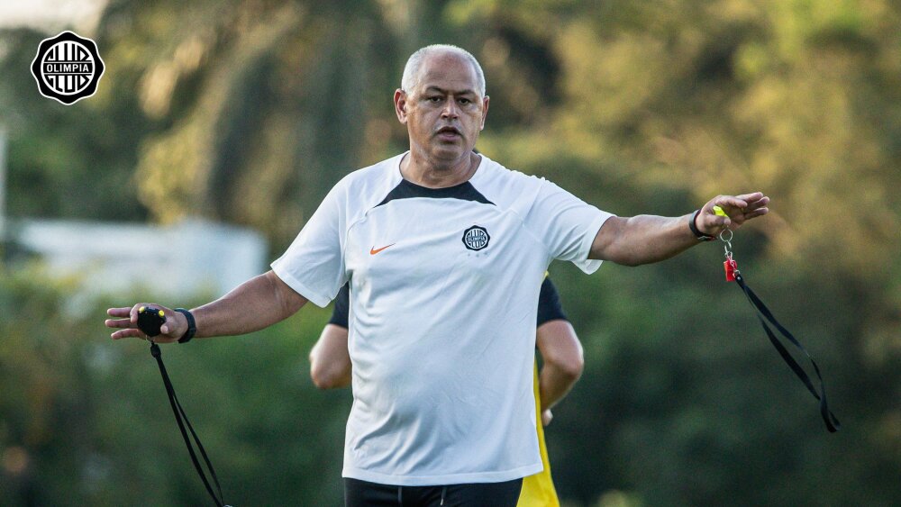 Se fue Arce y “humo negro” sobre su reemplazante