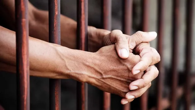 Condenan a hombre que abusó de dos niñas durante cinco años