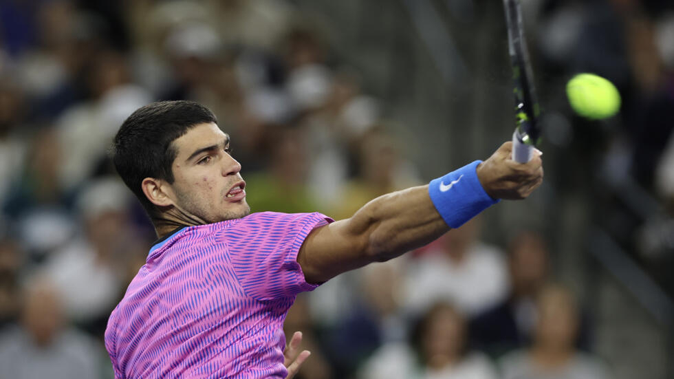 Alcaraz avanza a Octavos en Indian Wells