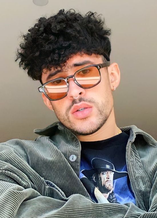 Bad Bunny demandó a un fan por publicar su música