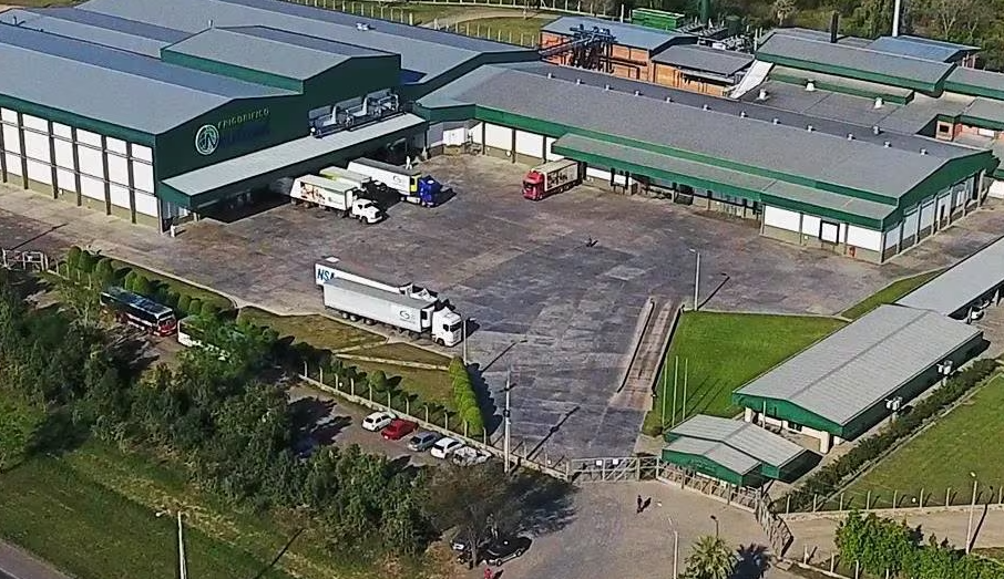 Reportan fuga de amoníaco en frigorífico Neuland