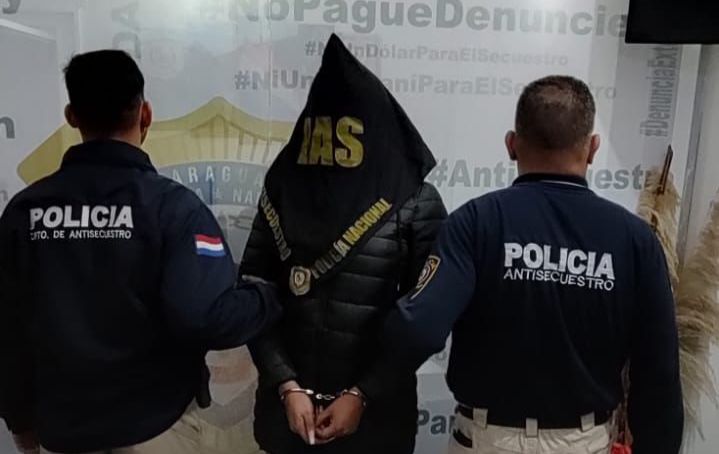 La trans que hacía sextorsión a periodista pedía hasta G. 8 millones