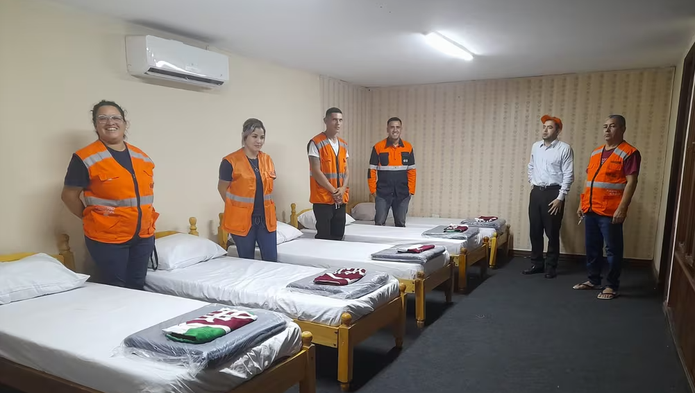 Habilitan albergue por bajas temperaturas