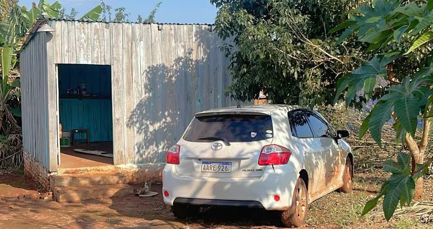 Fue denunciar el robo de su vehículo, pero quedó detenido