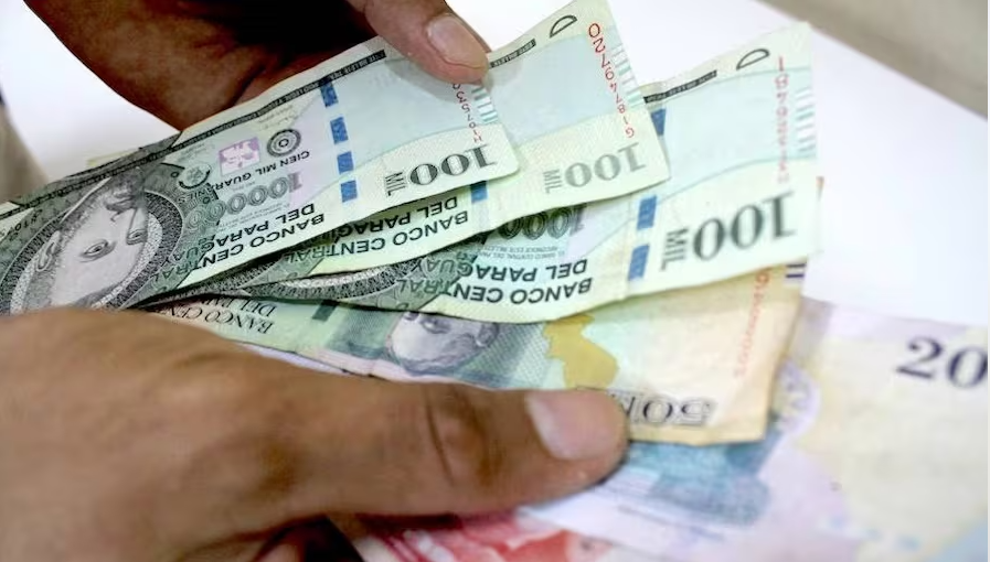 Oficializan reajuste del salario mínimo