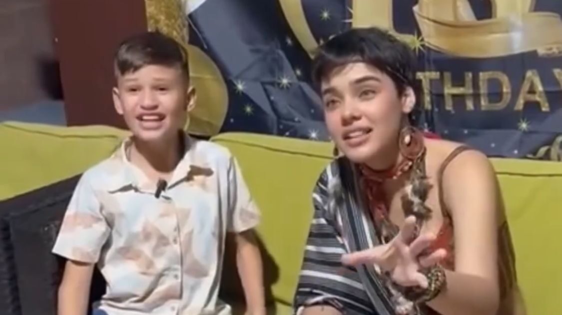 Aye Alfonso y Dominick González cantaron una polca en guaraní