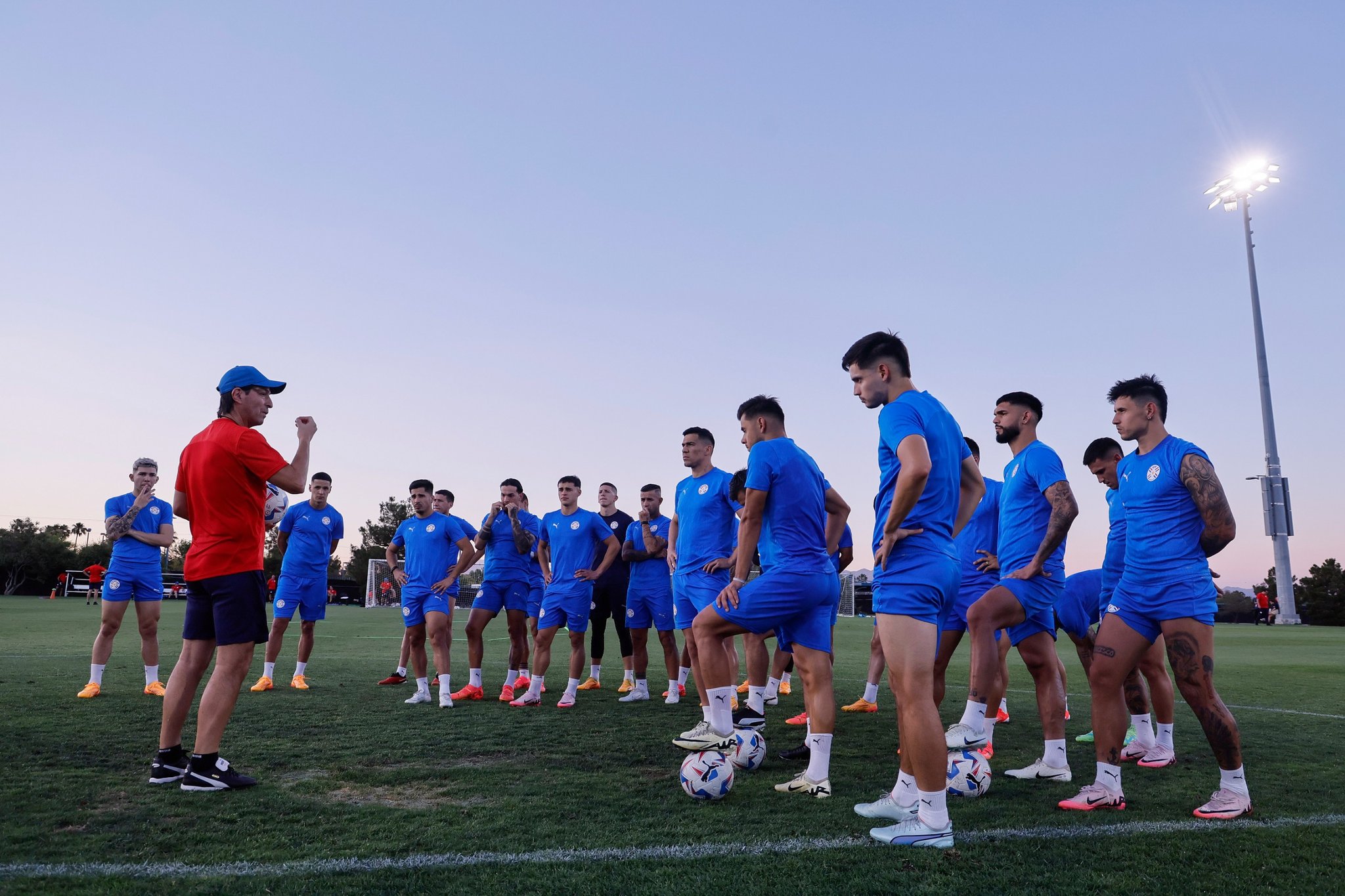 La “Albirroja” buscará seguir con vida ante Brasil