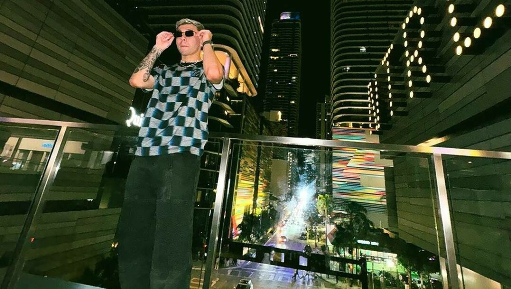 Julio Enciso explora Miami sin Stacy: ¿Nueva separación?