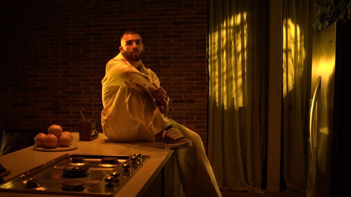 Manuel Turizo presenta su nueva Balada «Dios Te Cuide»