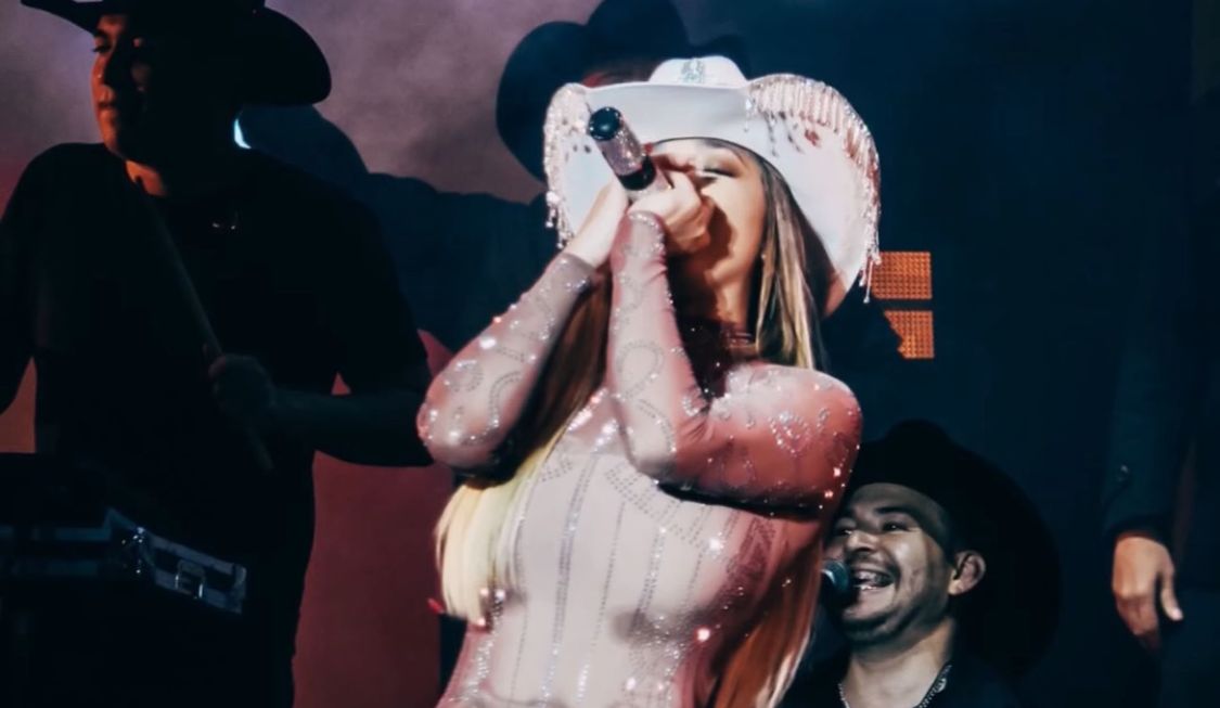 Marilina contra todo pronóstico cantó en la Expo