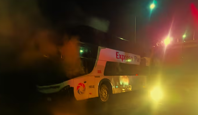 Bus se incendió en Paraguarí