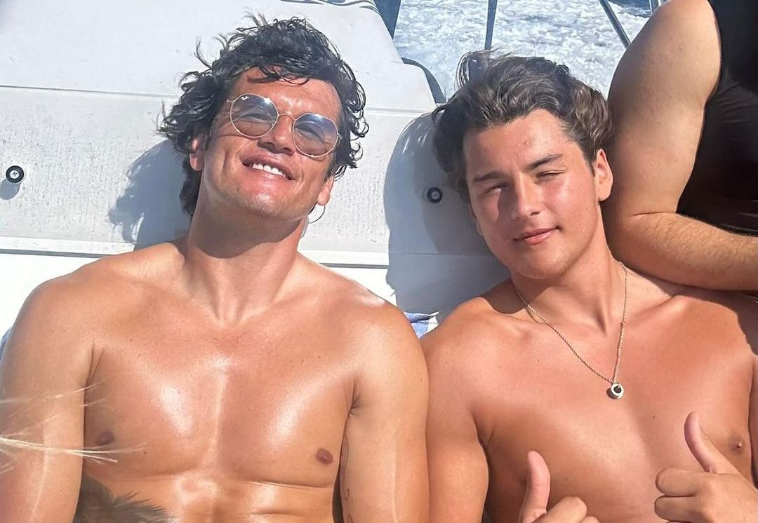 Nelson Haedo y su hijo son piropeados en las redes sociales