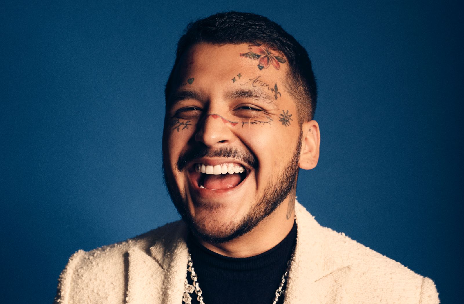 Christian Nodal contó los significados de sus tatuajes