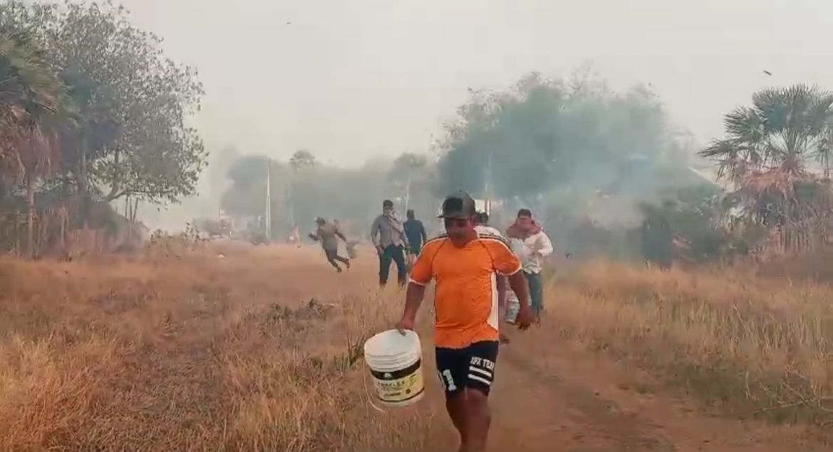 Fuerte Olimpo: Incendio de gran magnitud amenaza a pobladores de la zona