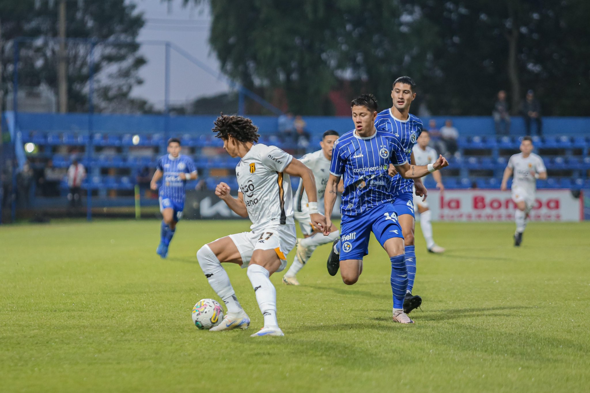Empate sin goles entre entre Sol de América y Guaraní