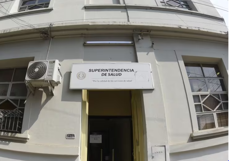 Realizan llamado a concurso para cargo de Superintendente de Salud