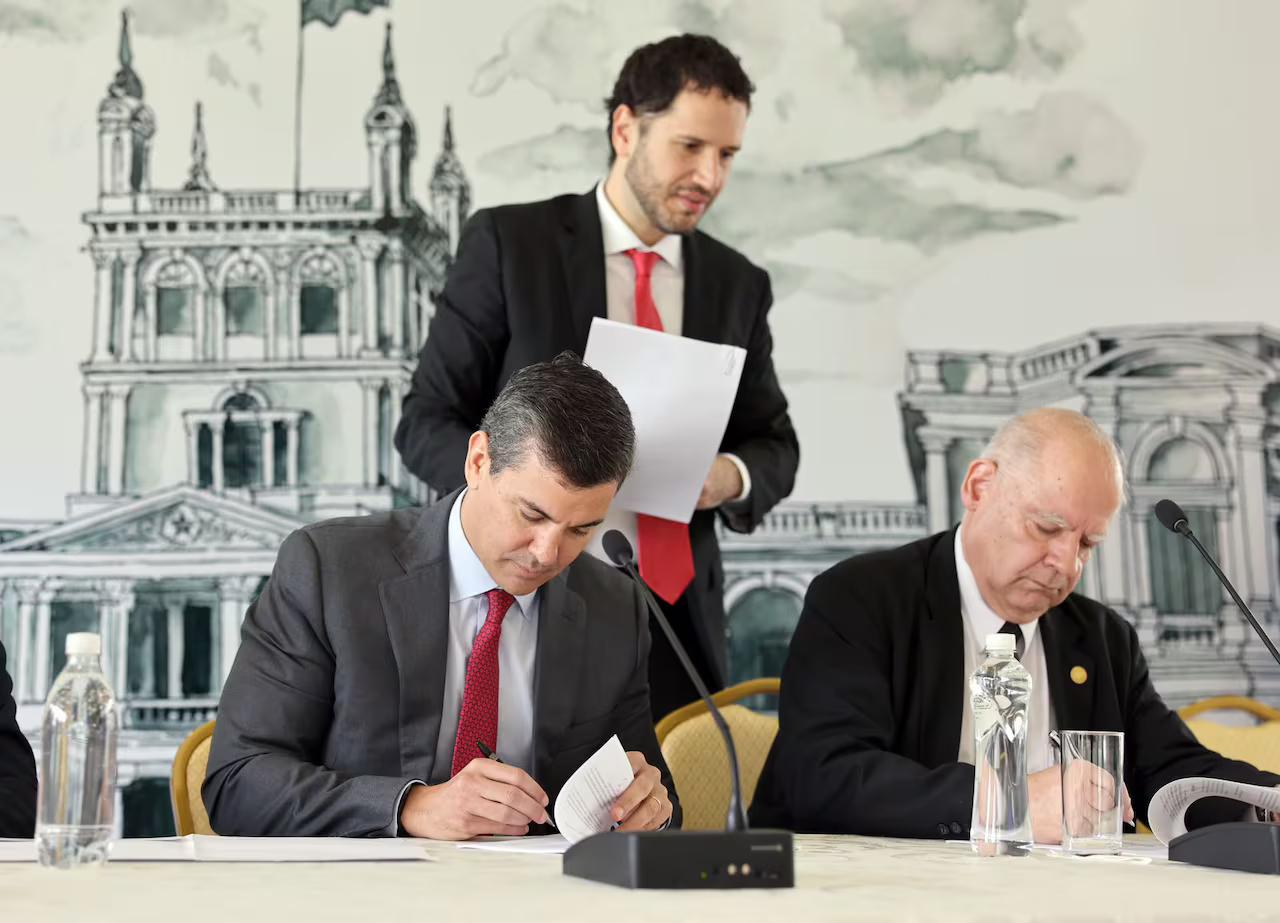 Ejecutivo presentó proyecto de ley relacionado a menores