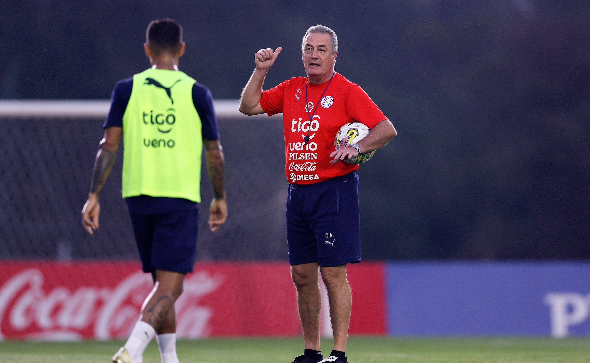 Este lunes será vital para definir equipo en la Albirroja