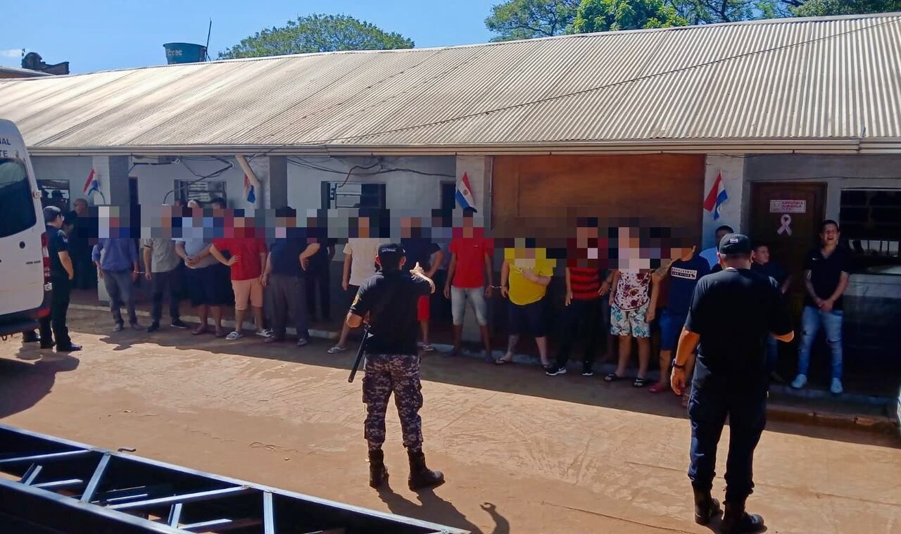 Trasladan reos para programas de reinserción laboral