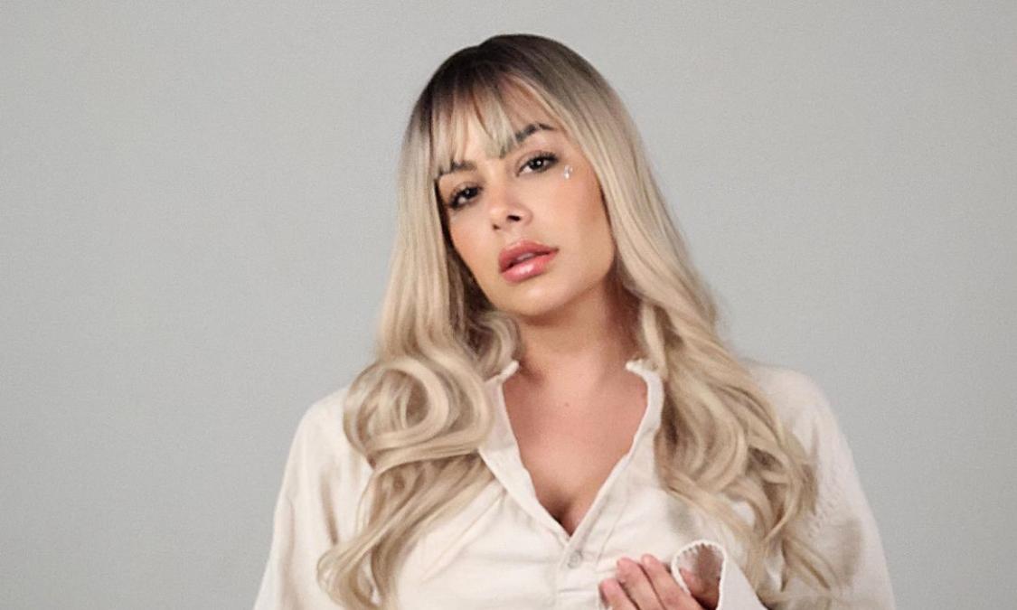 Larissa Riquelme luce irreconocible con su look