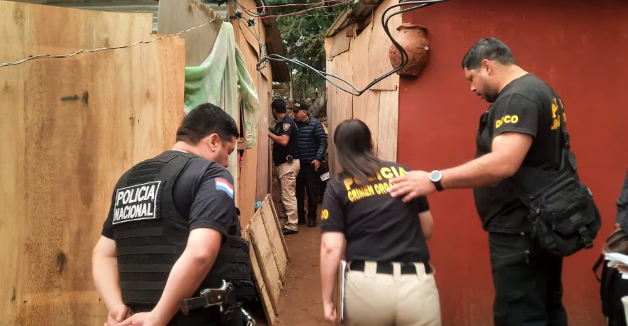 Padres habrían utilizado a su hija para alzarse con dinero en el Mercado de Abasto