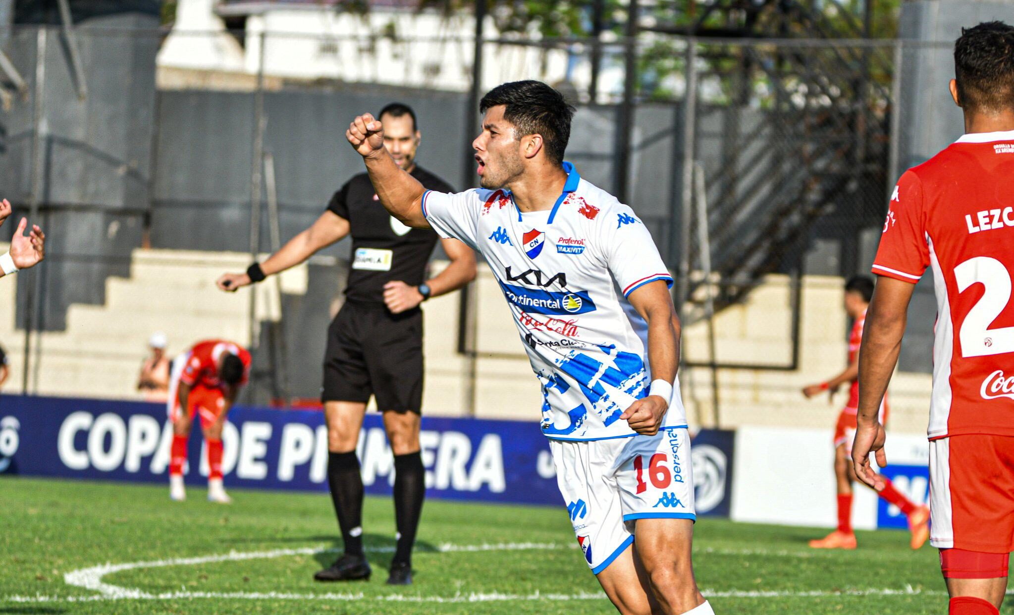 Nacional triunfó con lo justo y sigue como escolta 