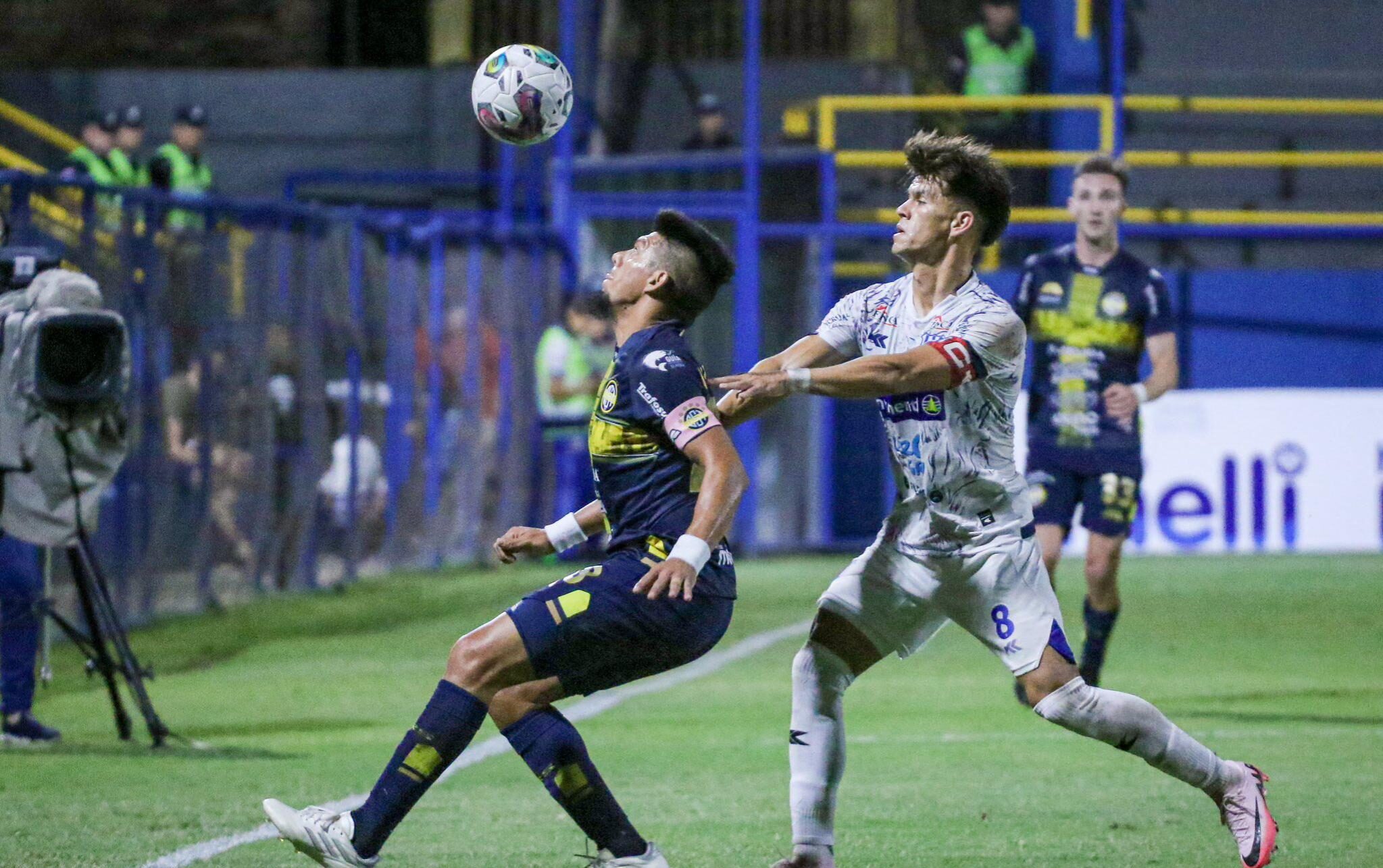 El “Gallo” Norteño volvió a frenarse y esta vez ante Trinidense 