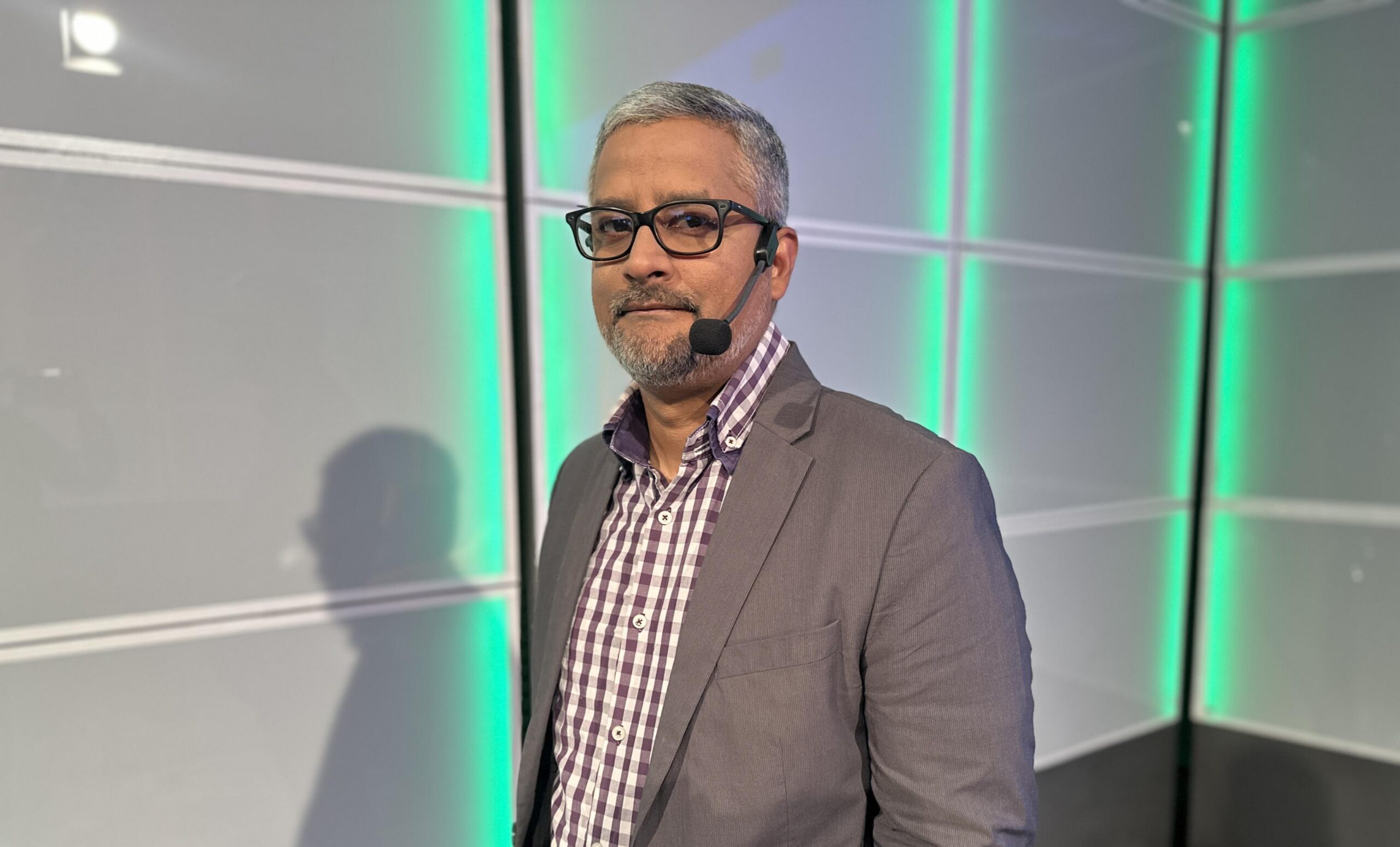 Nahem proyecta unas reñidas elecciones en EE. UU