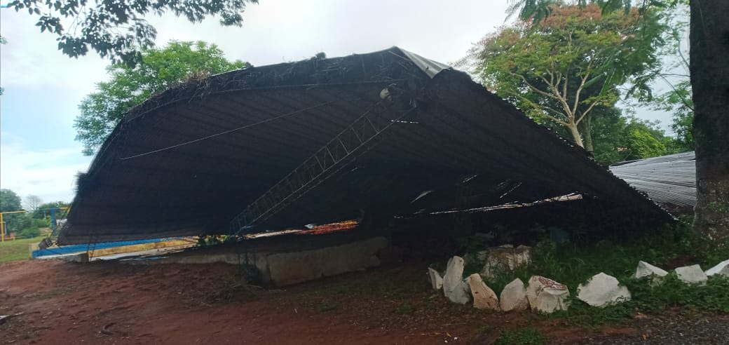 Tormenta arrasa con tinglado deportivo en Itá