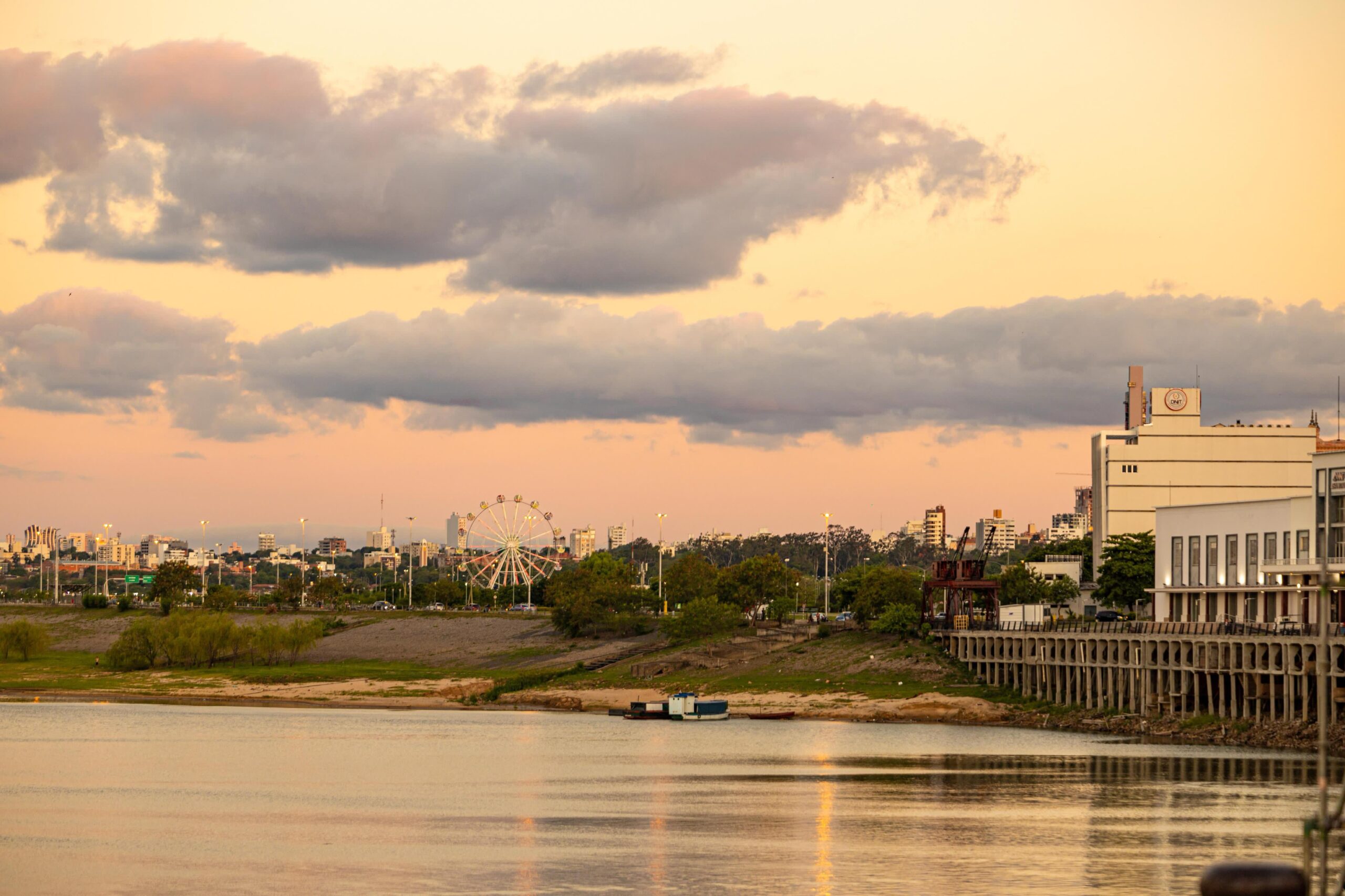 Lanzan proyecto de restauración para transformar el Puerto de Asunción