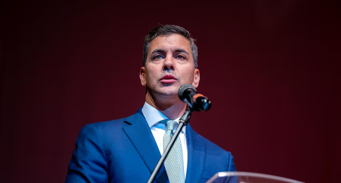 Santiago Peña y Donald Trump estrechan lazos en diálogo