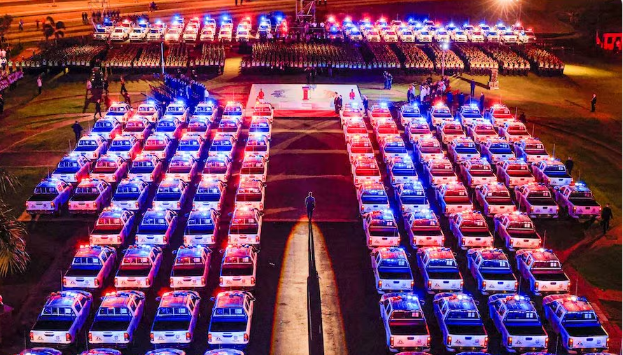 Gobierno entrega 15 patrulleras para fortalecer seguridad en Asunción