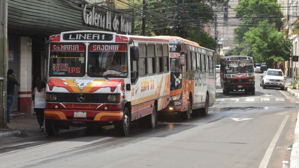 Viceministerio de Transporte insta a denunciar irregularidades en buses metropolitanos