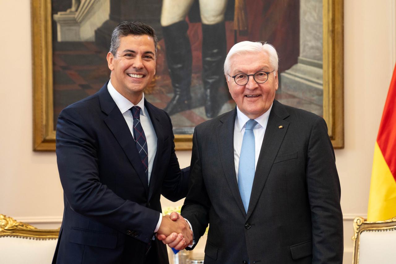 Peña destaca la relación entre Paraguay y Alemania en visita oficial