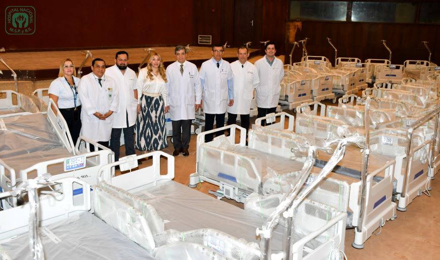 Hospital Nacional refuerza capacidad de terapia intensiva con nuevos equipos