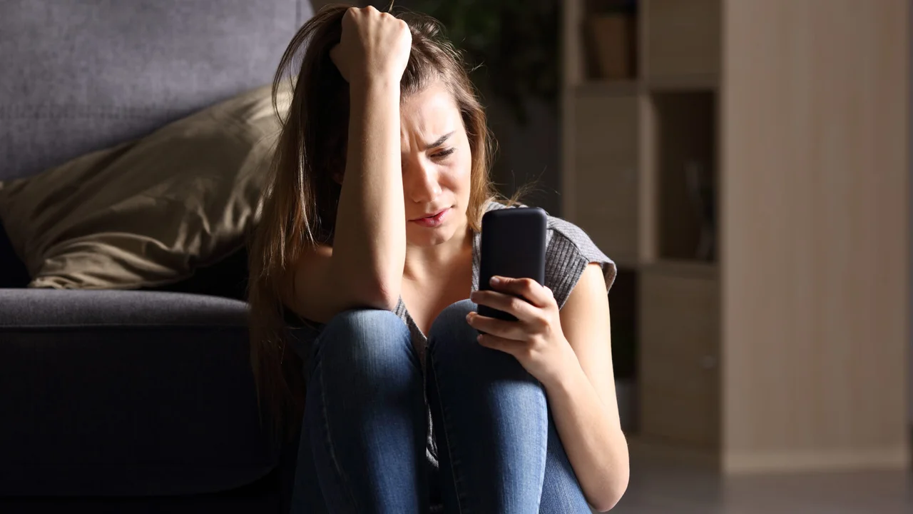 Línea 155: Una respuesta rápida y gratuita para quienes atraviesan una crisis emocional