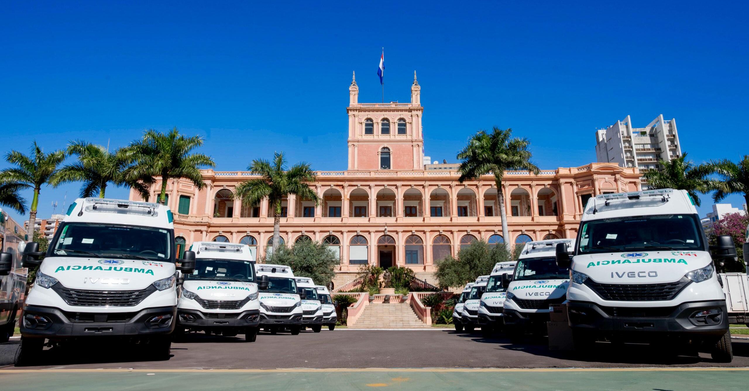 Paraguay incorpora 26 nuevas ambulancias UTI para reforzar el sistema de emergencias