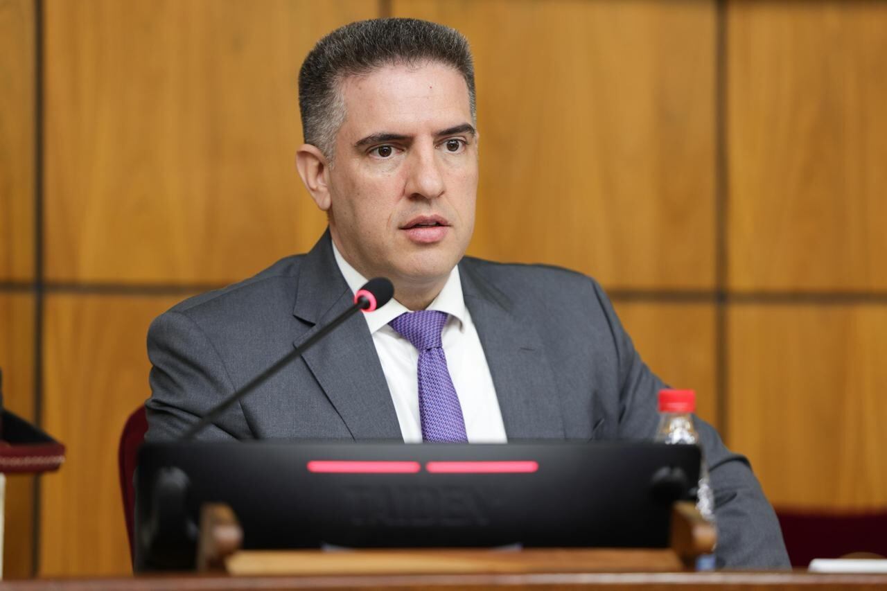 Peña defendió al MITIC tras ciberataques: “Es una batalla tecnológica a nivel mundial”