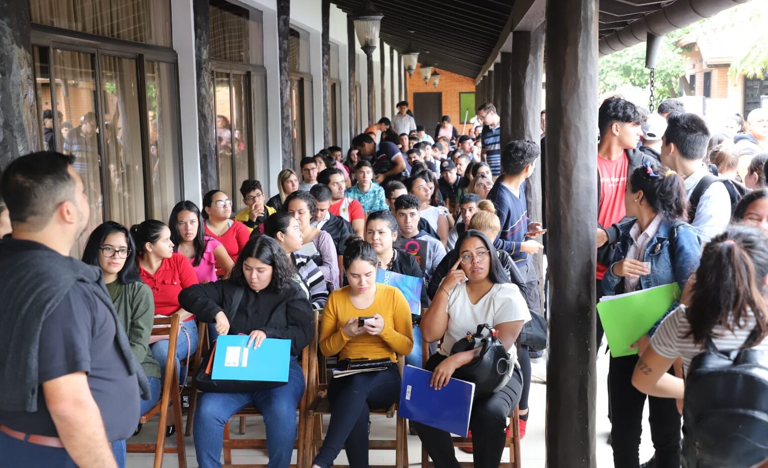 Más de 1.800 vacancias disponibles en la Expo Empleo ARP 2025