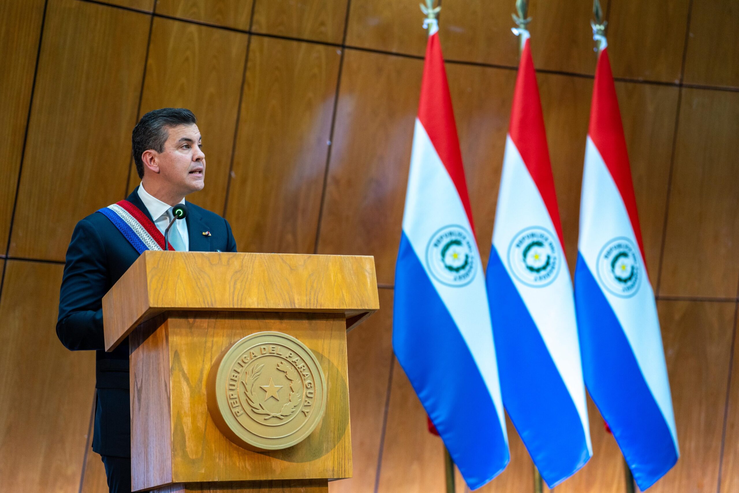 Peña destaca avances en políticas sociales y salud durante su segundo informe al Congreso