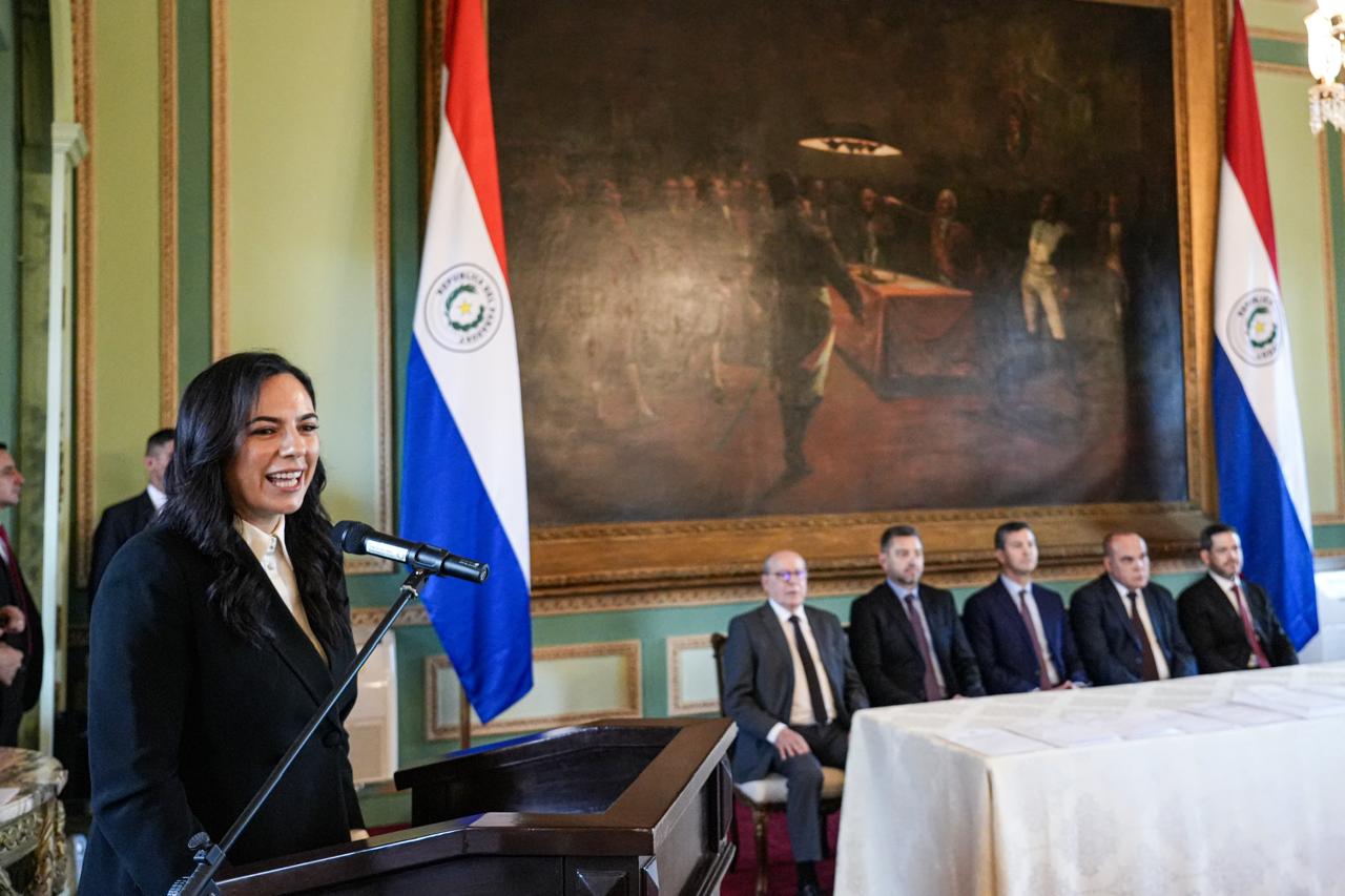 Gobierno impulsa reforma para modernizar transporte público metropolitano de pasajeros